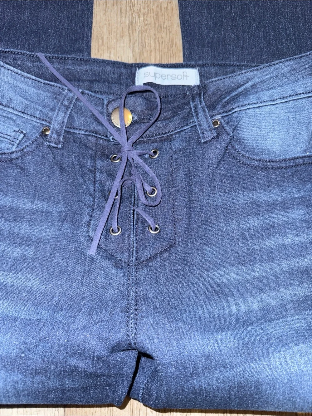 SUPER-SOFT Lace-Up Dark Blue Flare Jeans for Women- size 7